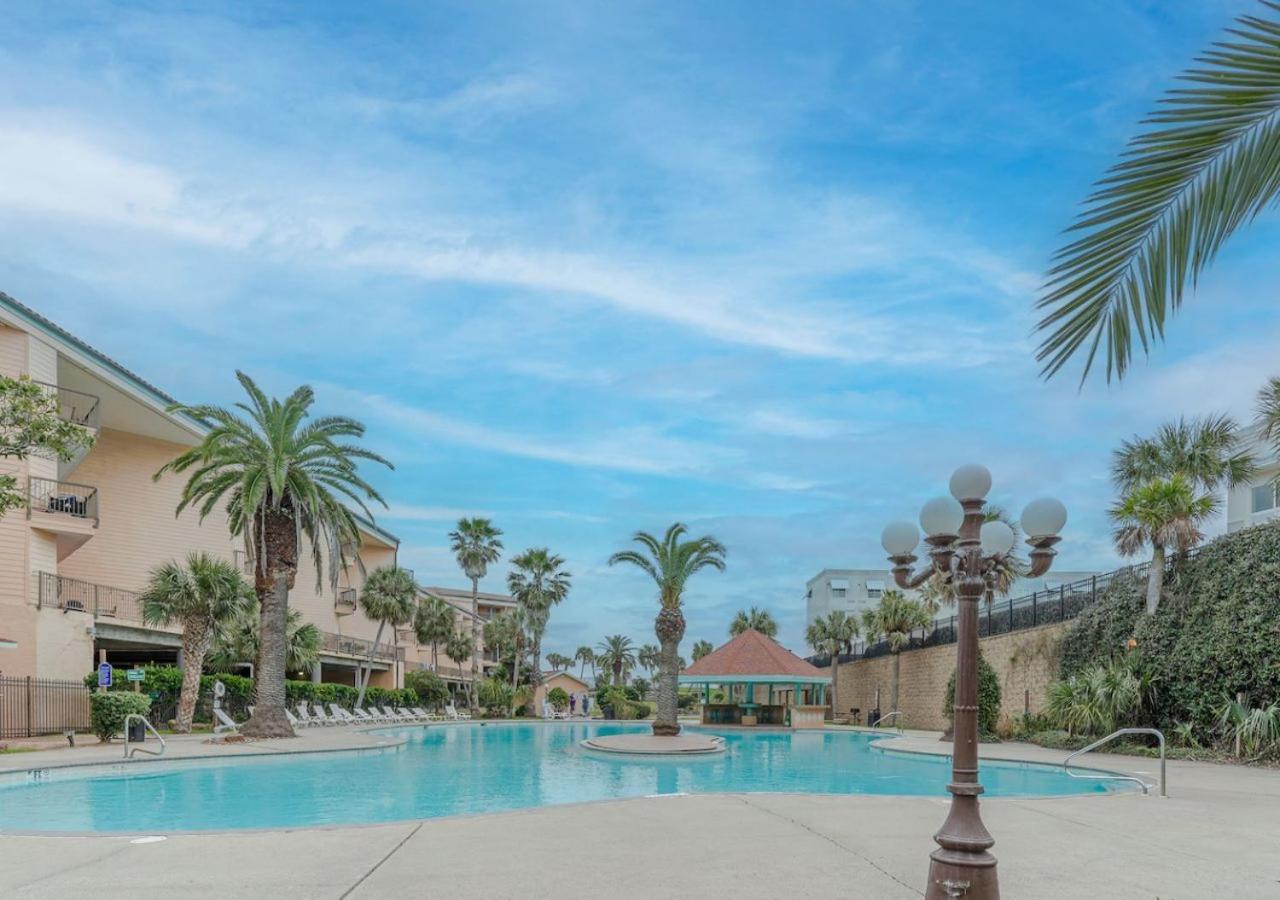 Ocean View Luxury Steps To Beach Galveston Exteriör bild